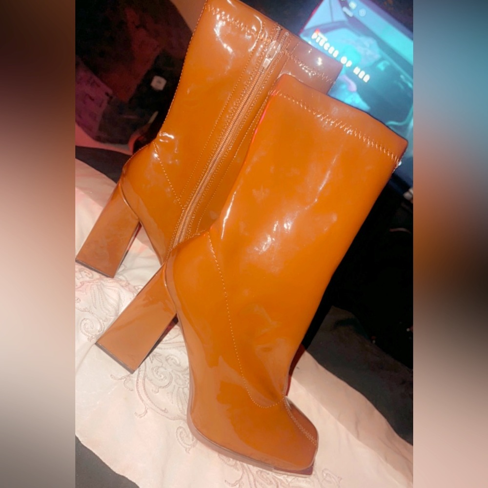 Forever 21 pleather Boots